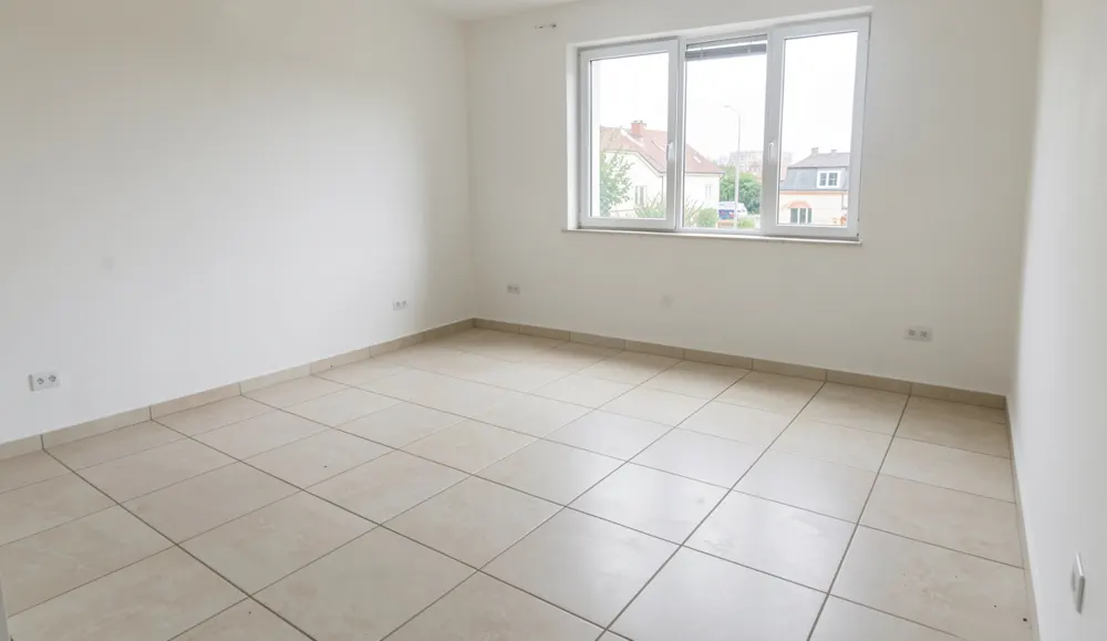 Refaire le sol d'un logement à louer : le carrelage est-il le bon choix ?